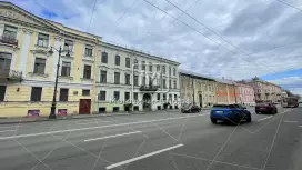Аренда торгового помещения 61 метр на цокольном этаже  жилого дома в Василеостровском районе