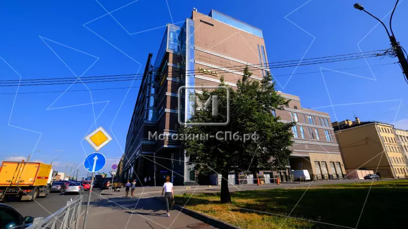 2. Фасад с угла