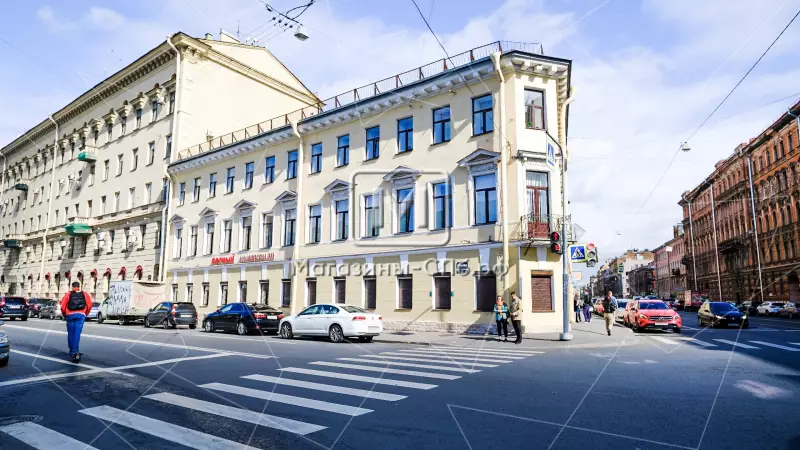 2. Фасад с угла