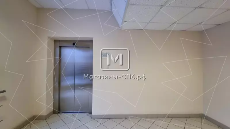 9. Лифтовой холл