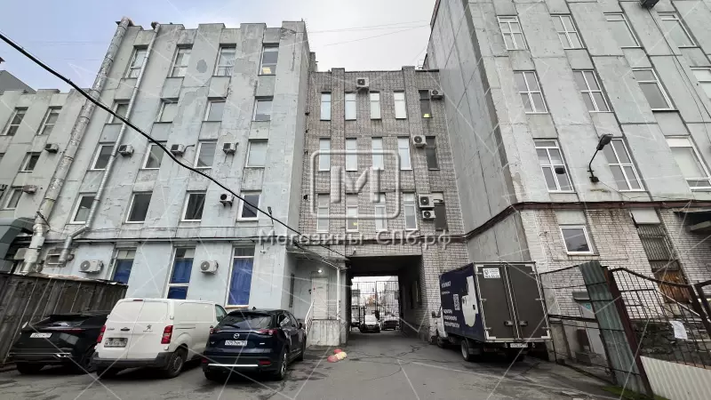 3. Входная группа с фасада