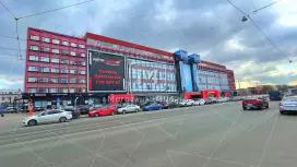 Аренда торгового помещения 121.7 кв.метров, 2 этаж