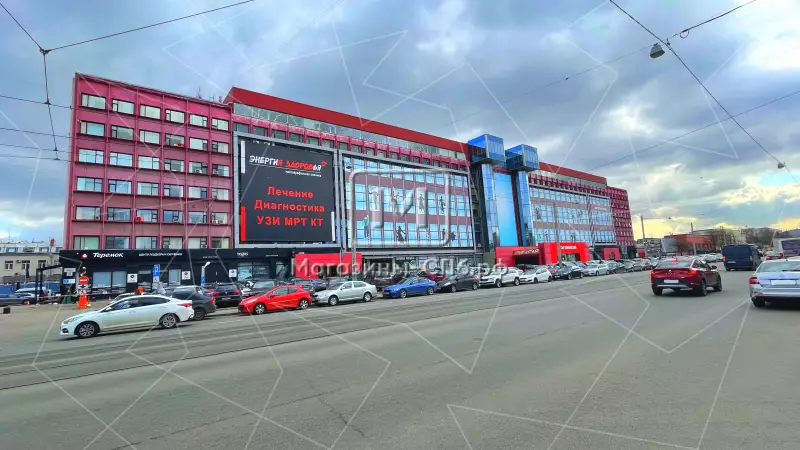 2. Фасад с угла