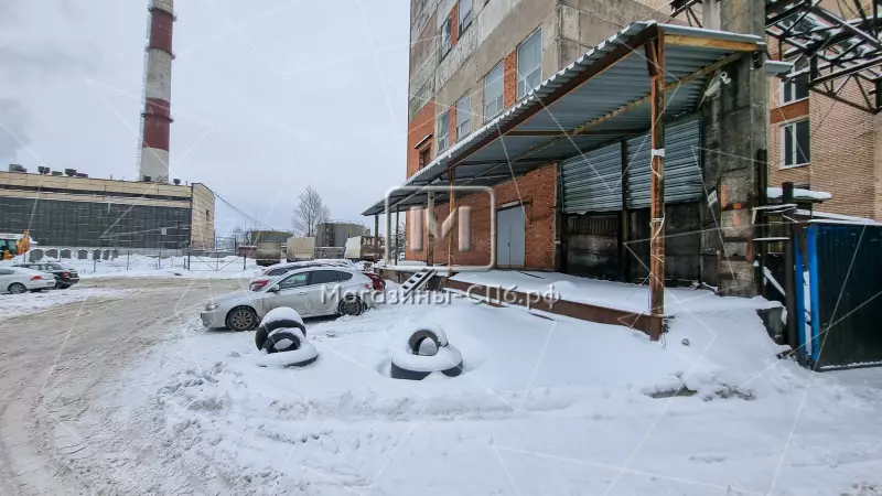 2. Фасад с угла