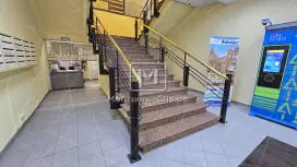 AVTOR