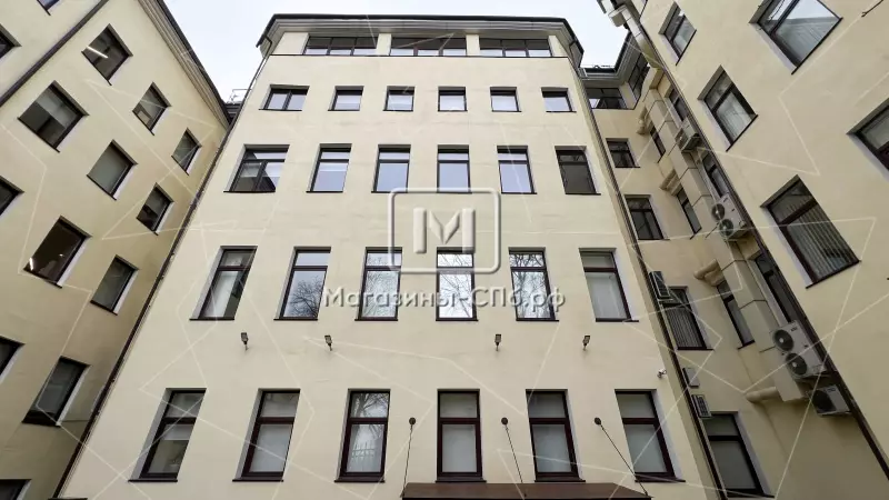 Аренда торгового помещения 35 кв.метров, 1 этаж 1. Фасад фронтальная