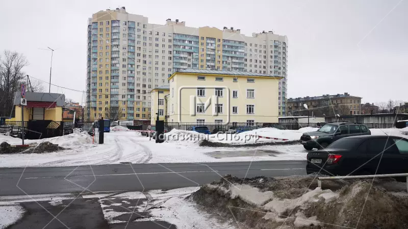 2. Фасад с угла