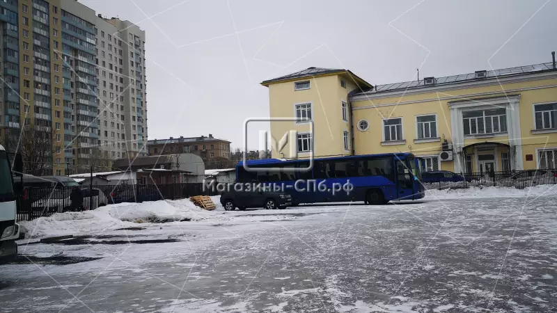 2. Фасад с угла