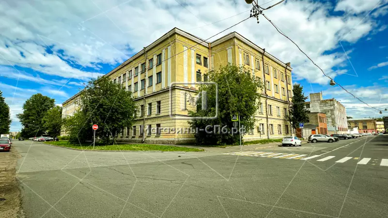 2. Фасад с угла