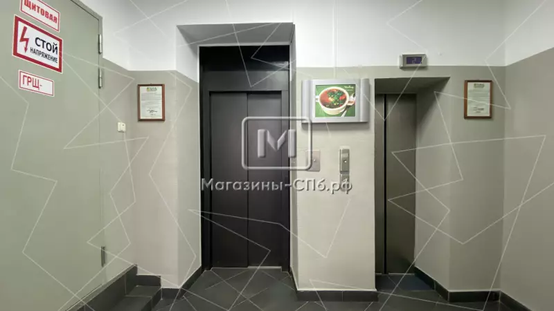 9. Лифтовой холл