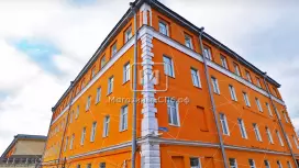 Здание в 1 км от метро