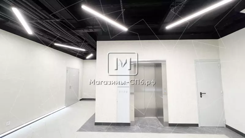 9. Лифтовой холл