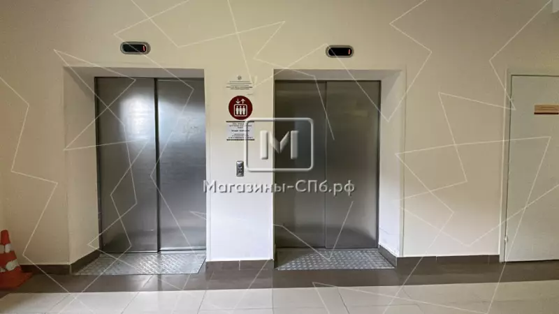 9. Лифтовой холл