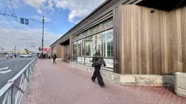 торговый центр у метро