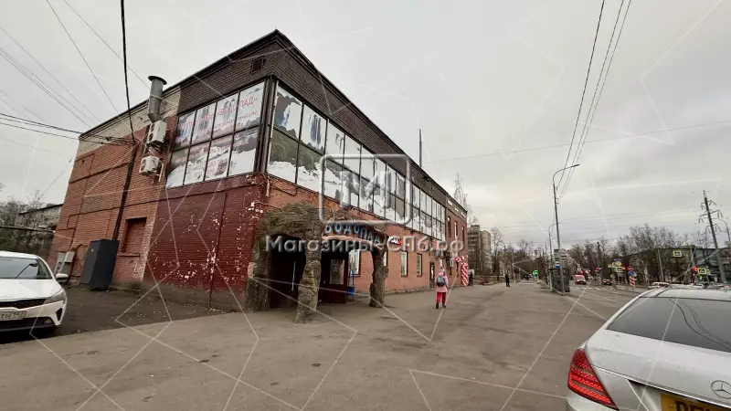 Аренда 185.6м2,отд.вход,парковка.Под склад/магазин 2. Фасад с угла