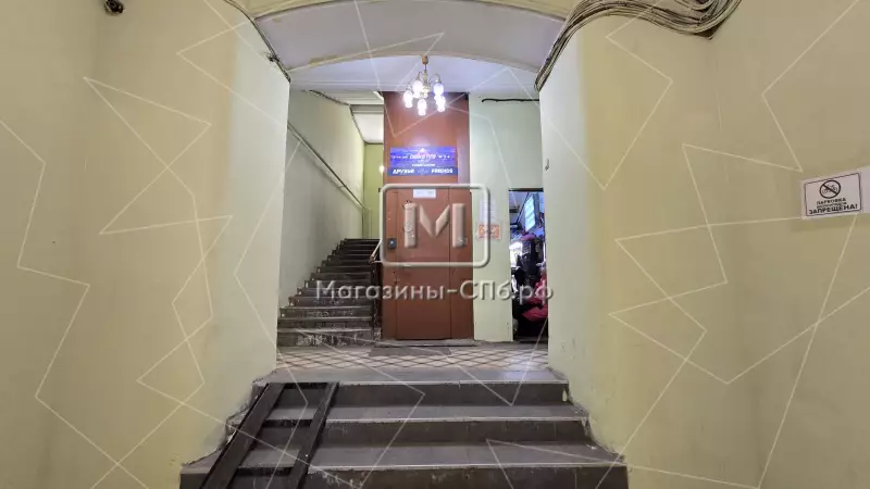 3. Входная группа с фасада