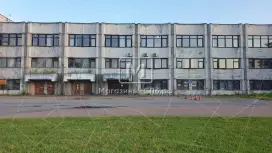 Аренда торгового помещения 196.3 кв.метров, 1 этаж