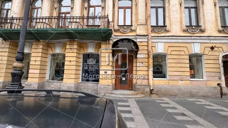 3. Входная группа с фасада