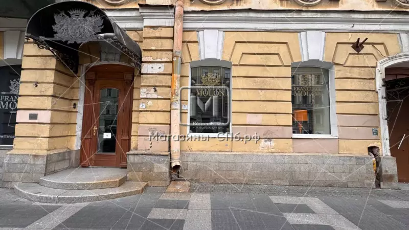 3. Входная группа с фасада