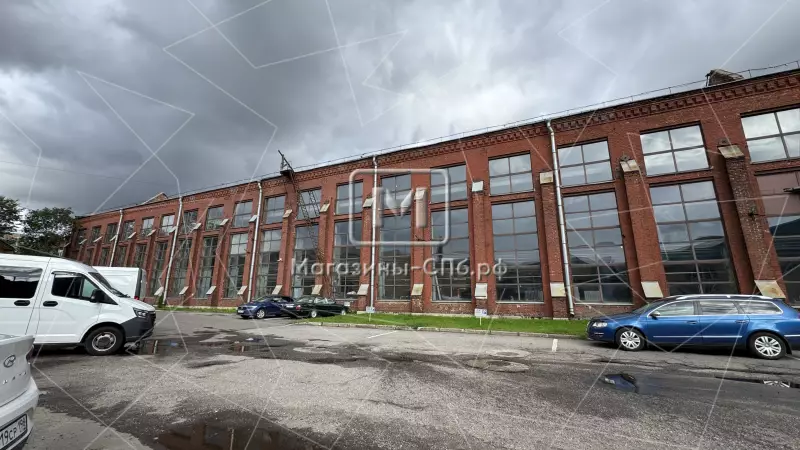 Аренда офиса 311 кв.метров, 2 этаж 1. Фасад фронтальная