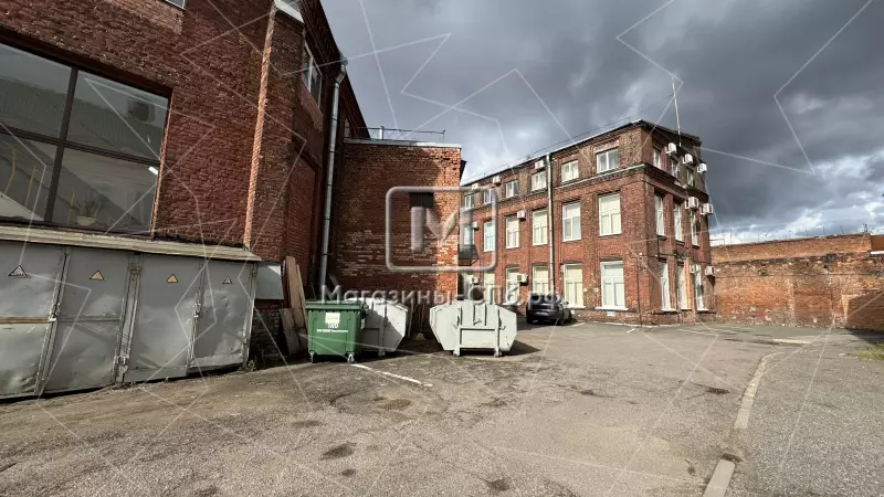 Аренда офиса 311 кв.метров, 2 этаж 1. Фасад фронтальная