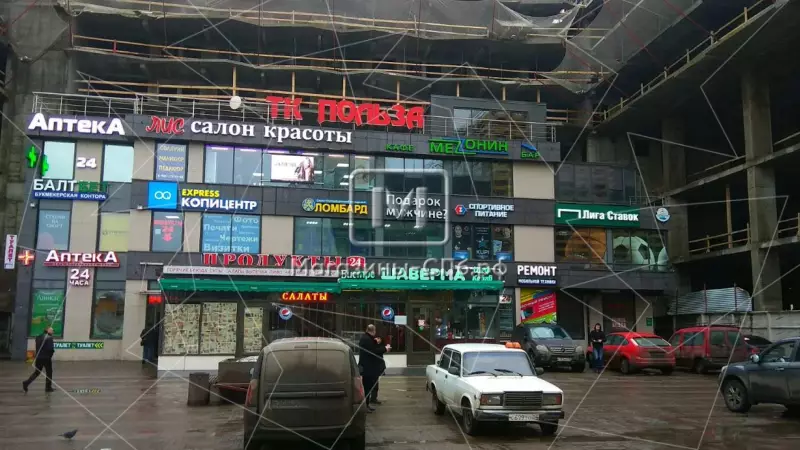 Банк, магазин, услуги. У метро 1. Фасад фронтальная