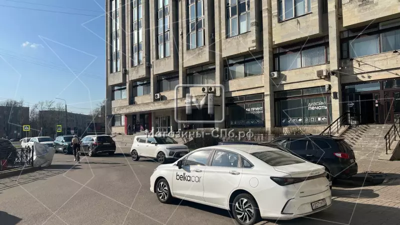 2. Фасад с угла