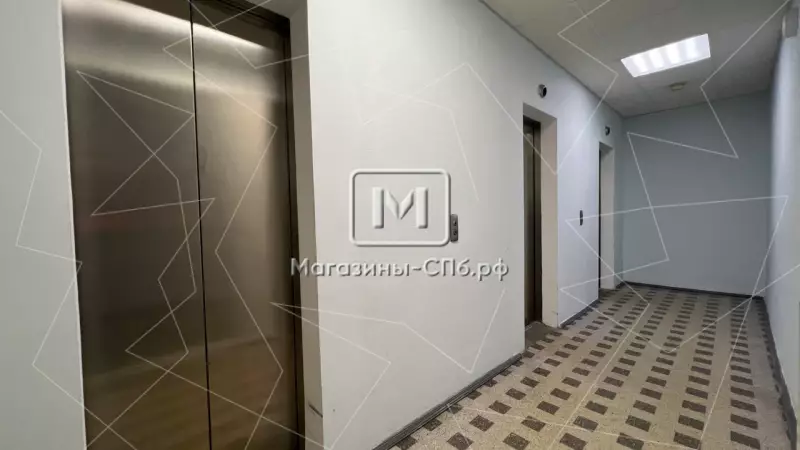 9. Лифтовой холл