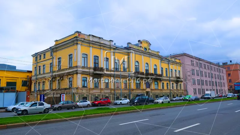 2. Фасад с угла