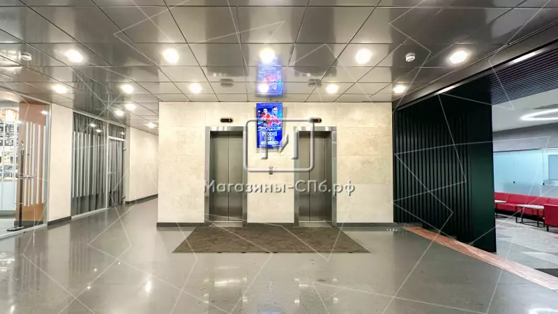 9. Лифтовой холл