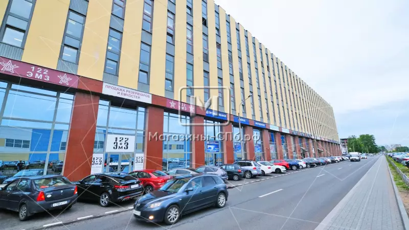 Универсальное 110 м2, отд.вход. офис+склад 1. Фасад фронтальная