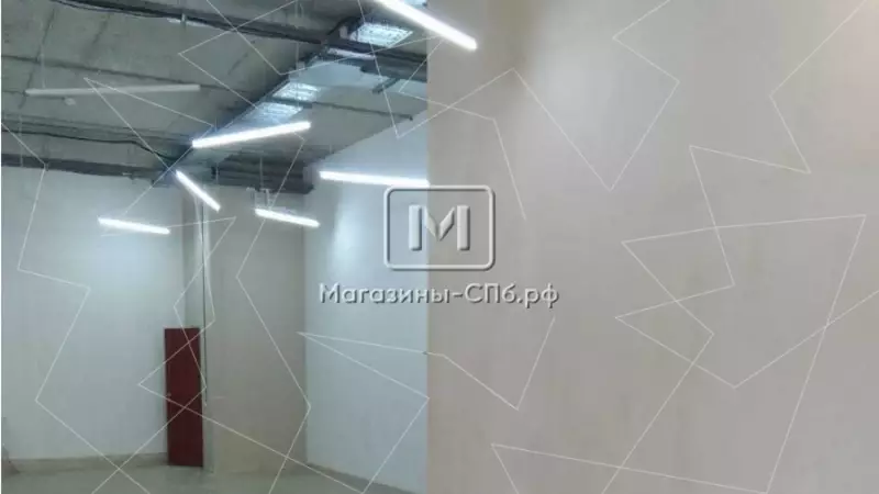 Аренда помещения 83 метра в торговом центре на заневском 98. Фото объекта