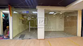Аренда помещения 15 метров в торгово-офисном центре