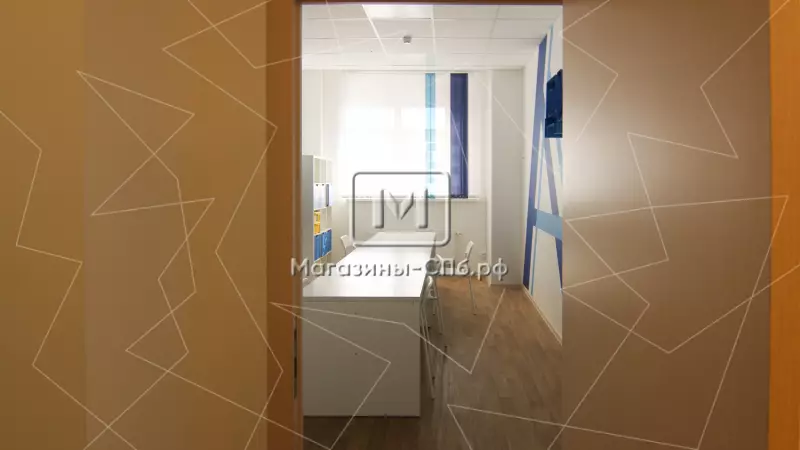 Аренда пом. 89 м2 на 1 эт. в Калининском районе 98. Фото объекта