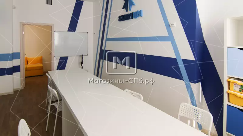 Аренда пом. 89 м2 на 1 эт. в Калининском районе 98. Фото объекта