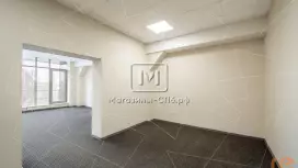 Продается офис на 1-ом и 2-ом этажах на Ш. Революции, 69