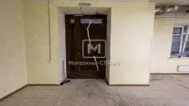 Аренда помещения 85 метров на 1 этаже жилого дома в Приморском районе