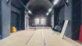 Арт пространство с видом на Неву Арт пространство с видом на Неву