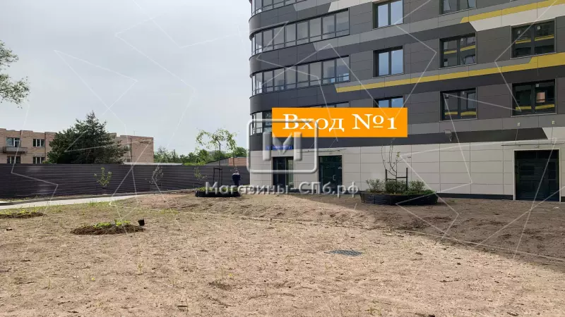 Аренда помещения 102 м в новом ЖК 4. Дополнительный вход / выход