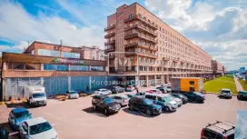 Аренда торгового помещения 143.9 кв.метров в БЦ «Набережная», 1 этаж Аренда торгового помещения 143.9 кв.метров в БЦ «Набережная», 1 этаж