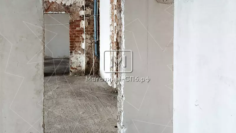 Продается 1100 метров в 600 м от м етро 97.Стандартное помещение