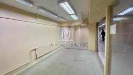 Аренда торгового помещения 26 кв.метров в БЦ «Эврика», Цоколь этаж Аренда торгового помещения 26 кв.метров в БЦ «Эврика», Цоколь этаж