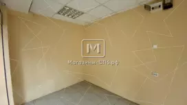 Аренда торгового помещения 9.5 кв.метров в БЦ &laquo;Эврика&raquo;, Цоколь этаж