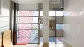 Отдел 25,6 м2 под кафе в ТЦ с панорамным окном Отдел 25,6 м2 под кафе в ТЦ с панорамным окном