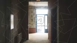 Торговое 113 метров у метро "Парнас" Торговое 113 метров у метро "Парнас"