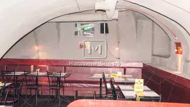 Бар/кафе/Кальянная у метро