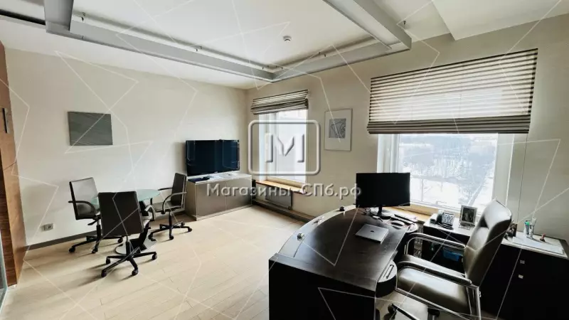 Продажа офиса 289 м2 с ремонтом и мебелью 98. Фото объекта