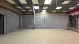 1 этаж прикассовая зона у Перекрестка