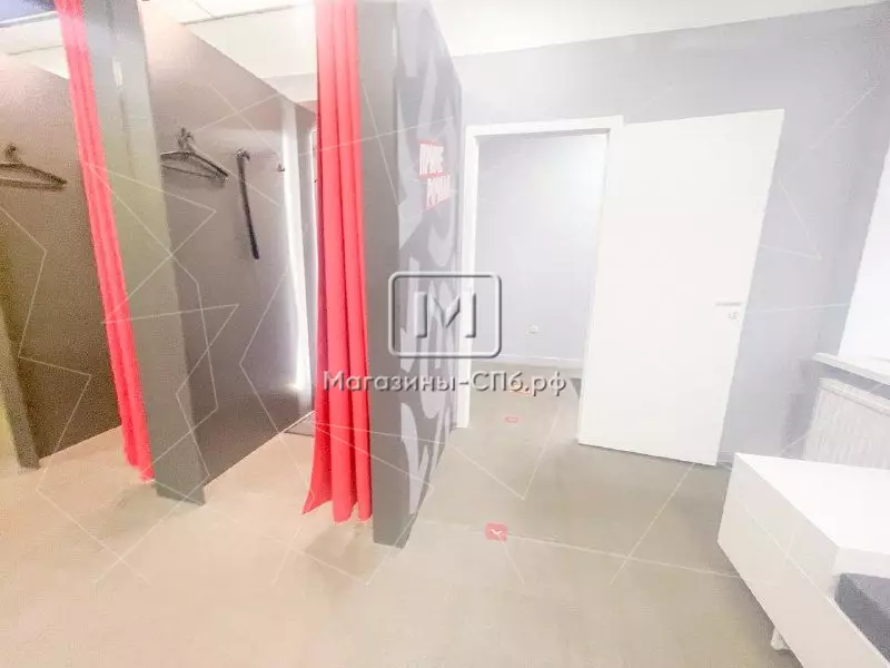 Продажа торгового помещения 65 кв.м у метро 98. Фото объекта