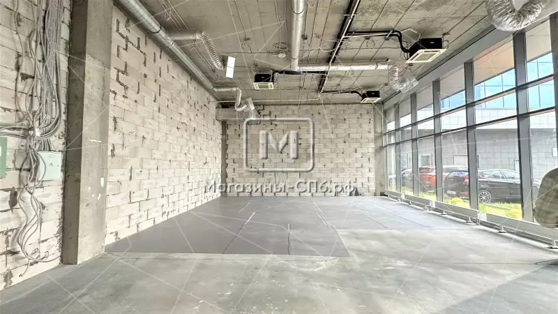 Торговое или офис 101 м2, 1 этаж. От собственника 98. Фото объекта